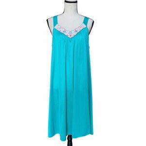 VTG 70s Carriage Court Aqua Teal Embroidered Sleeveless Nightgown Cottage Core L